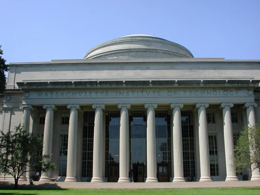 massachusetts institute of technology acceptance rate for international students